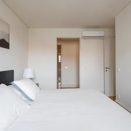 Design Suítes Privativas Marquês De Pombal Lisboa